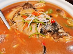 红烧鱼头拌饭-深巷家味馆.湖北头牌红烧鱼头拌饭(黄陂店)