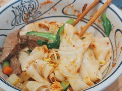 -陇上秦轩西安biangbiang面(朝龙汇店)