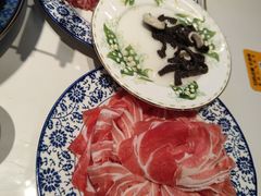 -一只羊·铜锅涮羊肉烧烤