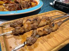 -乡村馕坑肉·烧烤·新疆菜·本地人更爱吃(阿勒泰首店)