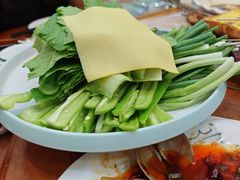 -亿牌牌东北烧烤(怀特店)