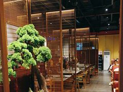 -牛村来人潮汕牛肉火锅(西单店)