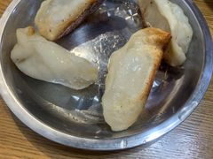 -黄阿姨锅贴大王(万航渡路店)