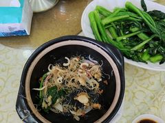 -鹏城人家海鲜酒家·23年老字号(较场尾店)