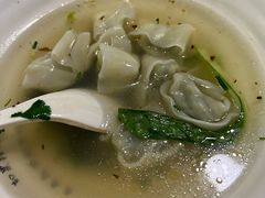鲜肉荠菜馄饨-甲乙饼·北京手工肉饼(西直门凯德茂店)