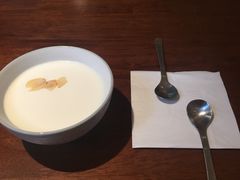 杏仁豆腐-山杏yama-katsu·吉列炸物