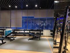 -康斐斯健身(银泰创意城店)