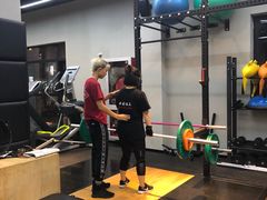 -Freedom Fitness私教健身俱乐部(徐虹北路店)