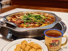 -乡土特色.冷锅鱼.牦牛肉汤锅