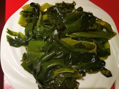 -二荆条·蜀鲜汇城市森林火锅