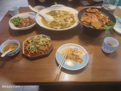 -川人百味(金安中央大街店)