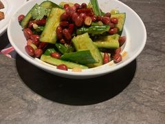 下酒花生米拍黄瓜-汤城小厨•粤菜•靓汤(苏州街店)