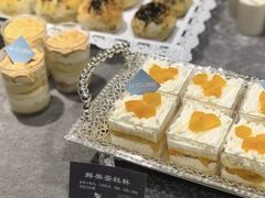 -云朵上的鱼(莘庄店)