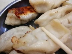 -黄阿姨锅贴大王(万航渡路店)