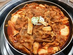 -三清洞摩西韩式年糕火锅(威高广场店)
