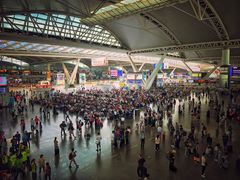 -星巴克(广州南站A18检票口楼上)