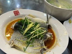 一鱼两吃-红星光发煲仔饭(文海店)