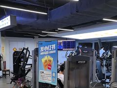 -超鹿运动(达信大厦店)