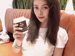 巨星澳白-Peet's Coffee皮爷咖啡(德基店)