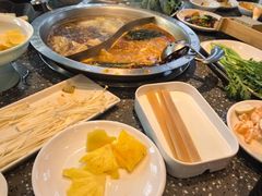-华晟山城火锅(开发区港西东阁里店)