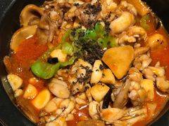 -云海肴·汽锅鸡·云南菜(天山百盛优客店)