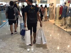 -东荟城名店仓