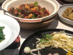-泓0871臻选云南菜·味庄