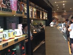 -星巴克(港汇1号办公楼店)