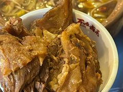 -老鼎万春卤菜(五代传承创始老店)