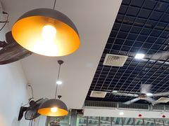 -老何家后安粉·糟粕醋海鲜火锅(三亚湾椰梦长廊店)