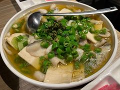 酸汤鱼-小大董·烤鸭(凤凰汇店)