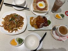 -香港新发烧腊茶餐厅(书城店)