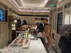 -桔子酒店(上海西藏北路地铁站店)