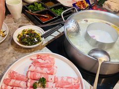 -丽江龙继斑鱼庄(罗宾森购物广场店)