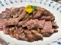 -梅飞酒家(名辉豪庭店)