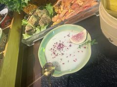 -菌自由丨野生菌火锅特色庭院餐厅(丽江古城店)