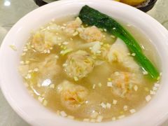 顶汤浸云吞-天鲜阁·海鲜粤菜·33年老字号(石槎白云站店)