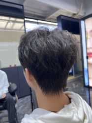 -藤野造型•烫染专业店