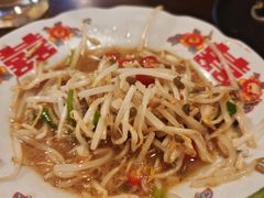 -人间半杯·小酒馆创意菜(三里屯店)