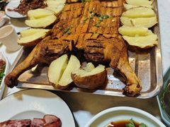 -浮何烤铺(桐梓林店)