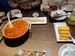-东口码头·烧鸽子·鱼头泡饼·地方菜(金鹰悦城店)