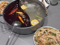 -宴全牛粤来越牛潮汕鲜牛肉火锅(海州万达广场店)