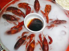 -龙巢盱眙龙虾·牛蛙·烧烤宵夜(八卦岭店)
