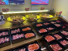 -哈哈碳都·牛肋条无限自助烤肉(宝龙店)