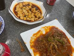 -何猫特色黄焖羊肉