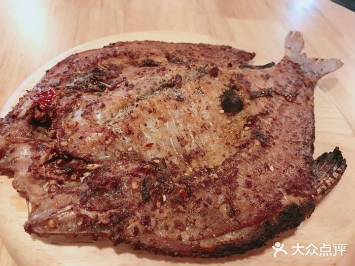 阿依云图片