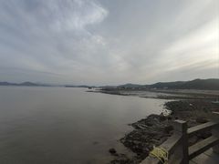 -鹰龙海畔度假酒店(咸祥店)