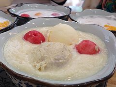 D24-小团圆糖水铺(襄阳南路店)