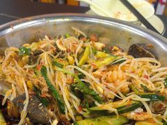 -周良天山牛杂城(天山路总店)