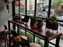 靠窗位-一味烧烤(纪念路店)